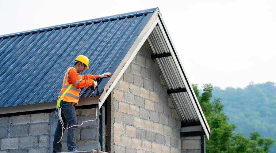 Professional metal roof installation in Oakdale, LA